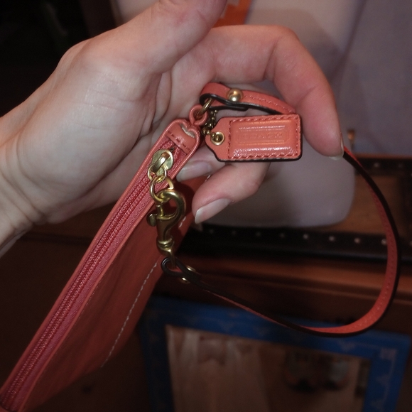 Coach wristlet and urban outfitters bag!! - Picture 5 of 12